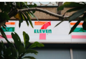 Sign of a 7 Eleven store
